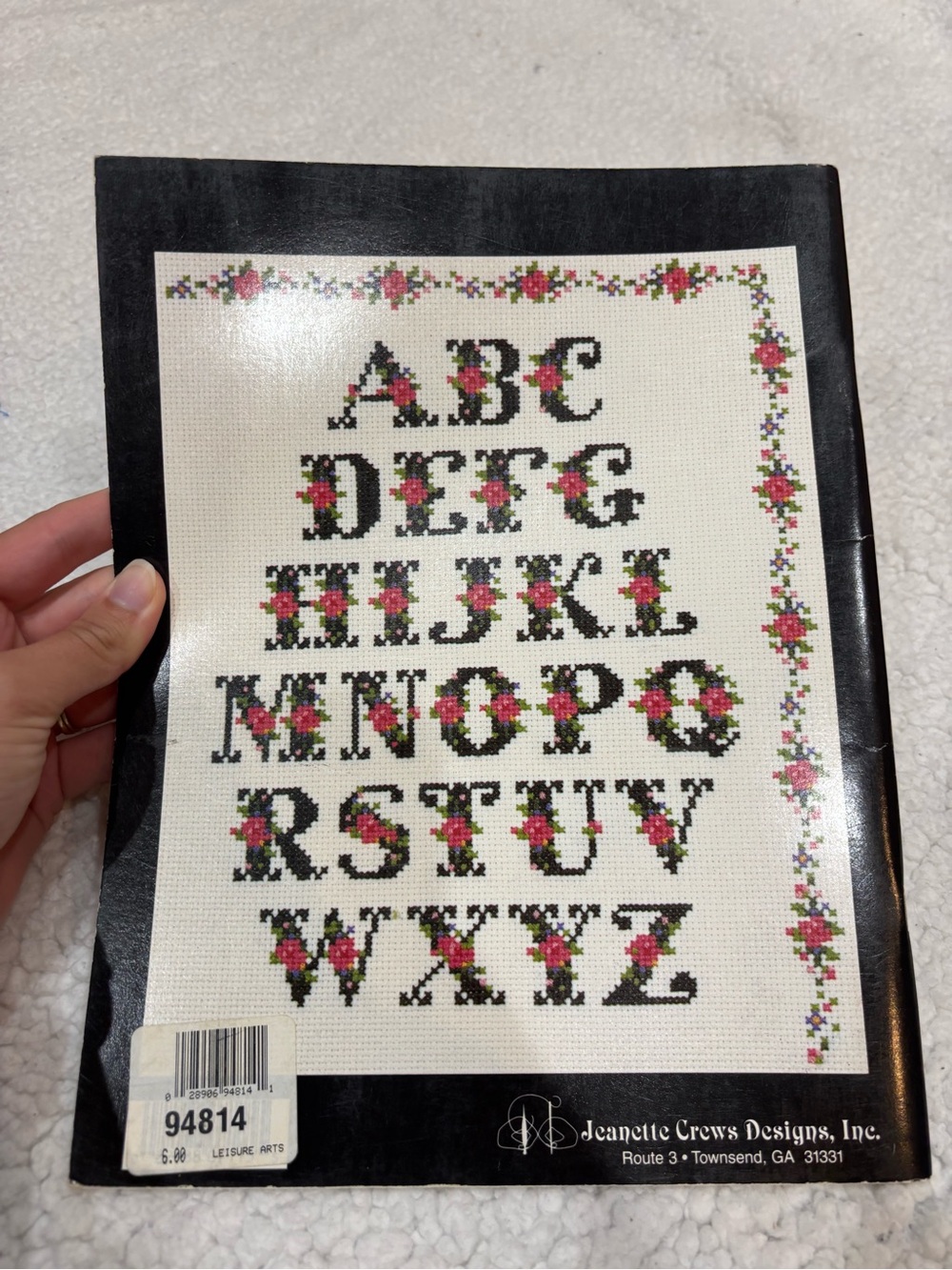 101 Alphabets Cross-Stitch Pattern Book - Dale Burnett - Picture 3 of 3